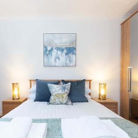 Vibrant & Bright City Centre Apartment! อ็อกซ์ฟอร์ด ภายนอก รูปภาพ