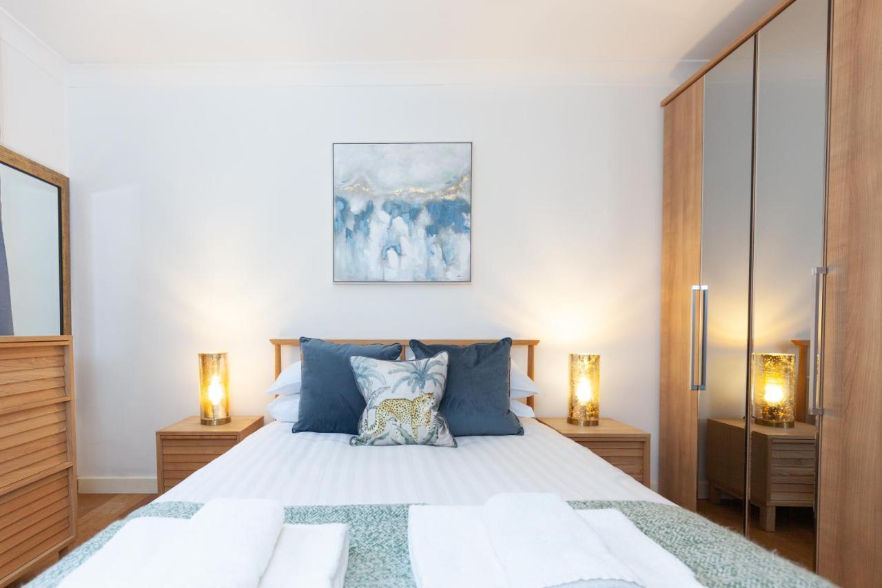 Vibrant & Bright City Centre Apartment! อ็อกซ์ฟอร์ด ภายนอก รูปภาพ