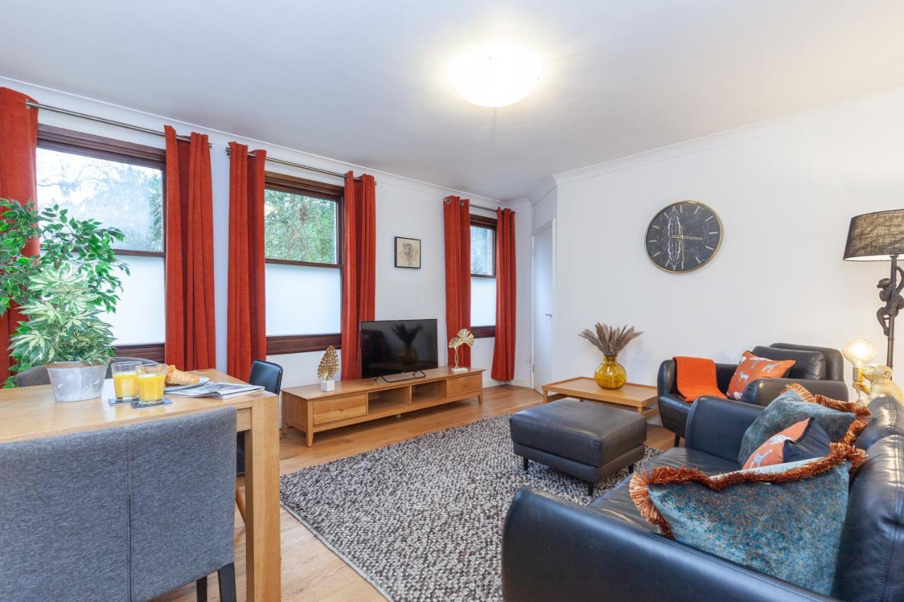 Vibrant & Bright City Centre Apartment! อ็อกซ์ฟอร์ด ภายนอก รูปภาพ