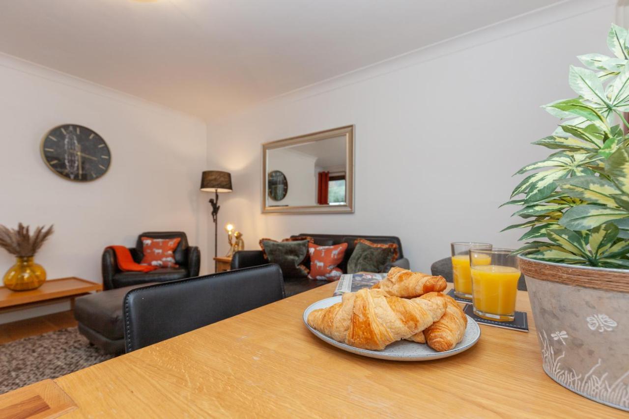 Vibrant & Bright City Centre Apartment! อ็อกซ์ฟอร์ด ภายนอก รูปภาพ